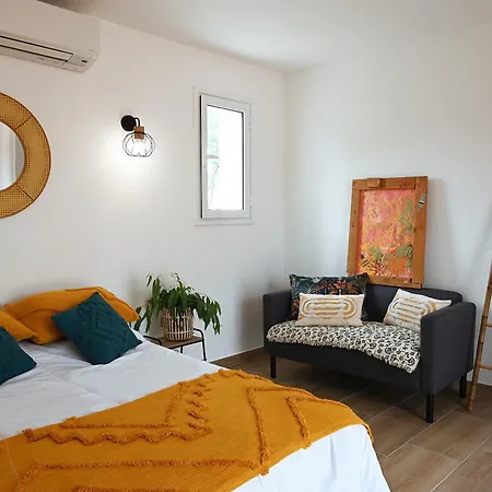 Holiday home Stella Marina - Maison Climatisee Avec Piscine Et Acces Direct A La